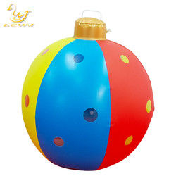 Ornement de jouet gonflable extérieur de 60 cm décoré Pvc Boules de Noël gonflables avec lumière