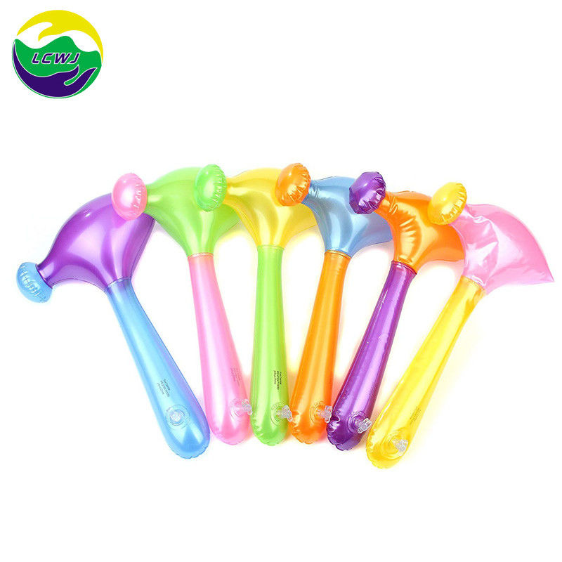 Couleur arc-en-ciel 0,5 kg Jouets gonflables en plastique 0,18 mm Jouet à marteau gonflable